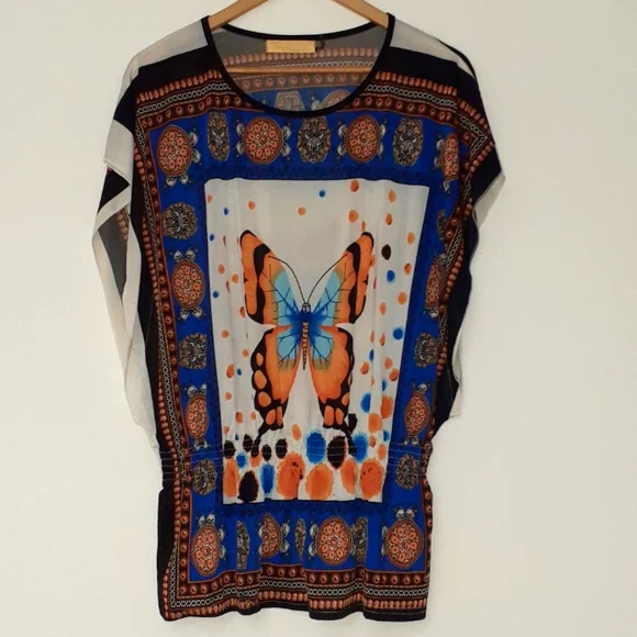 Beautiful festive butterfly blouse - Picture 1 of 4